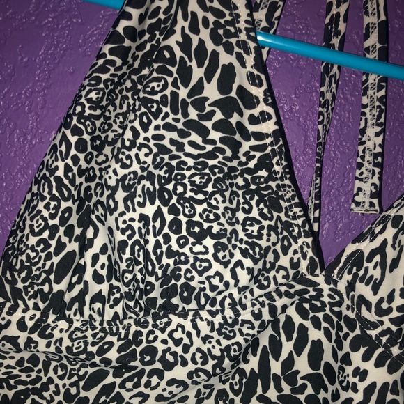 Open back swim wear - Picture 4 of 5